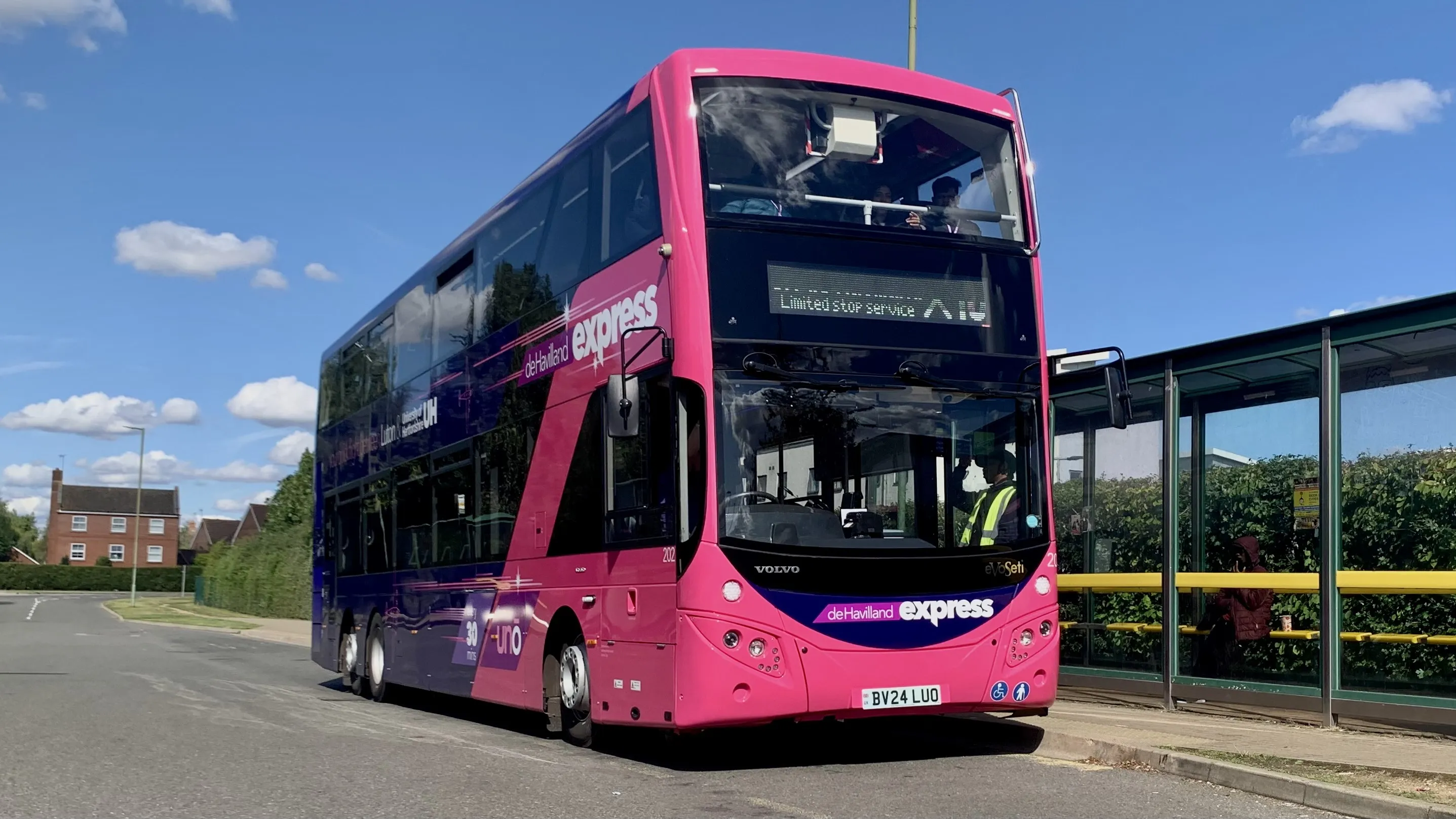 Herts & London Bus Videos